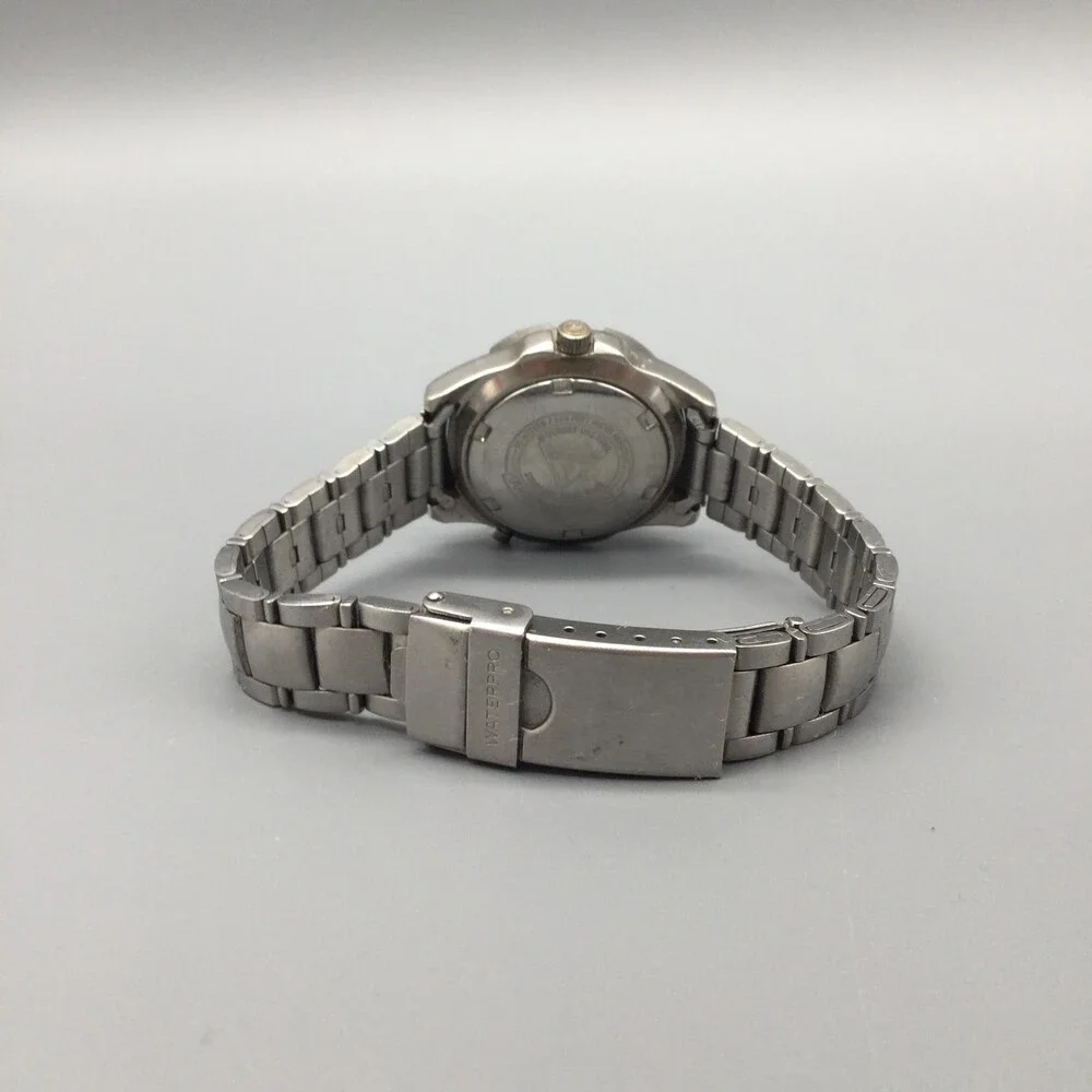 Vintage GUESS Womens Watch 27mm Silver Tone 1995 Black Dial New Battery 7